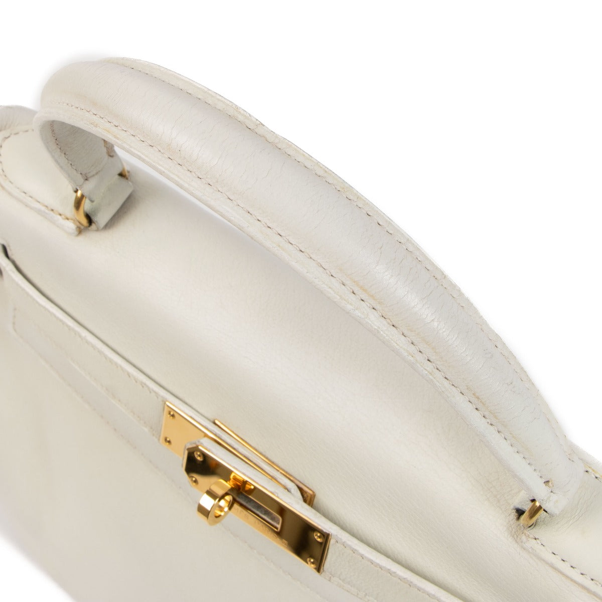 Shop second hand Hermès 1946 Vintage White Kelly 28 on www.labellov.com