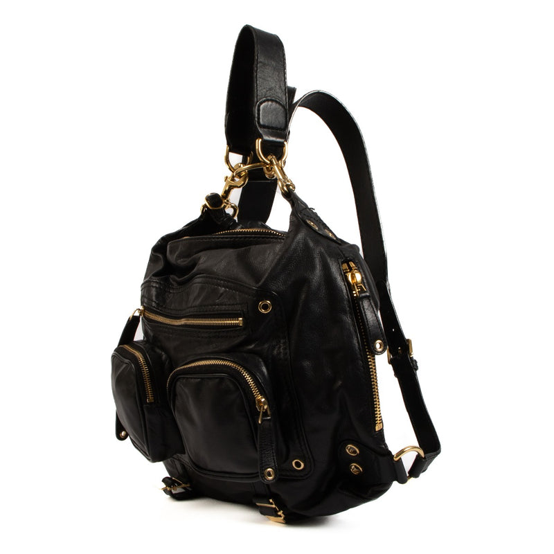 Shop safe online Gucci Black Lambskin Medium Darwin Convertible Backpack . Acheter en ligne seconde main Gucci Black Lambskin Medium Darwin Convertible Backpack. Shop safe online Gucci Black Lambskin Medium Darwin Convertible Backpack
