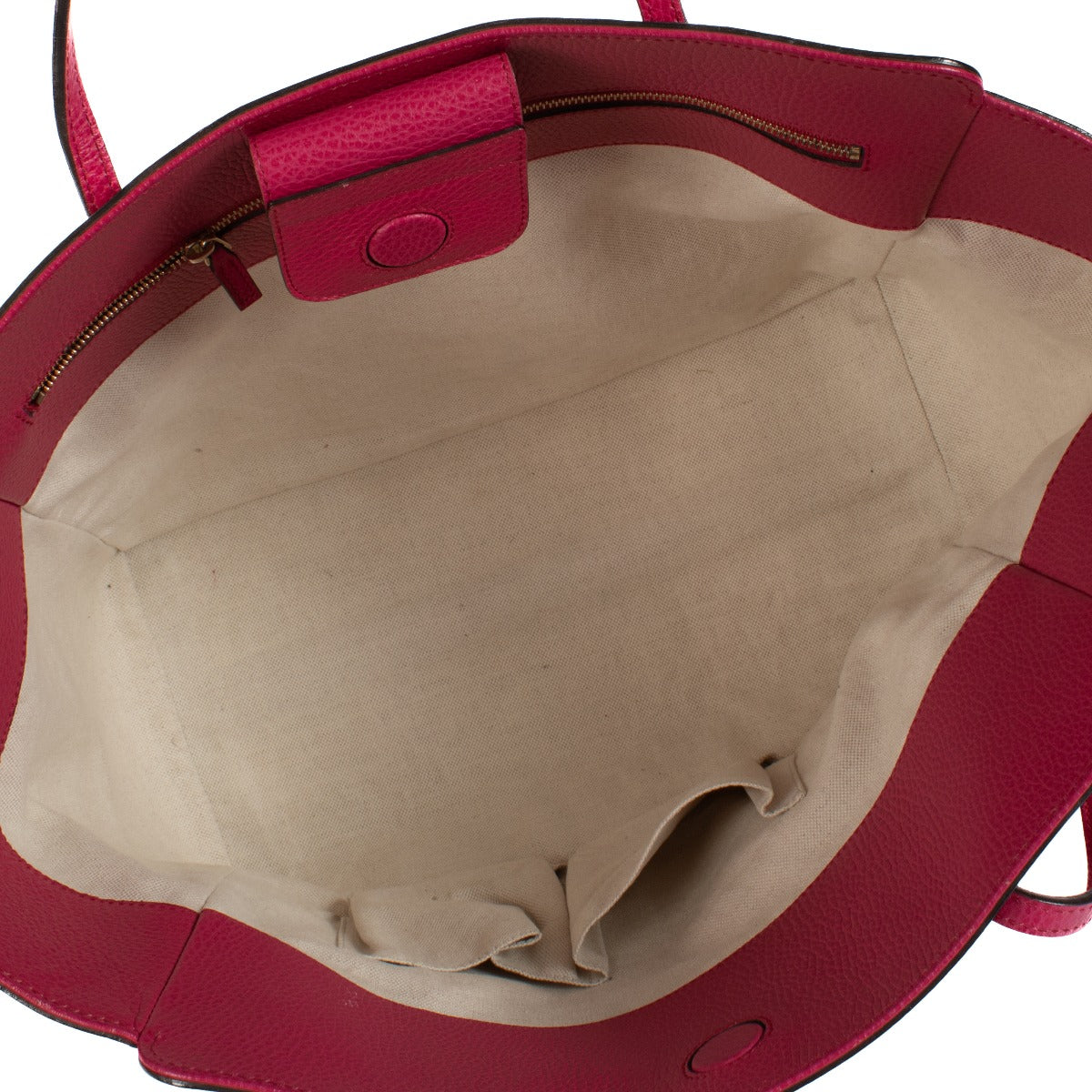 Shop 100% authentic Gucci Fuchsia Swing Shoulder Bag at Labellov.com.