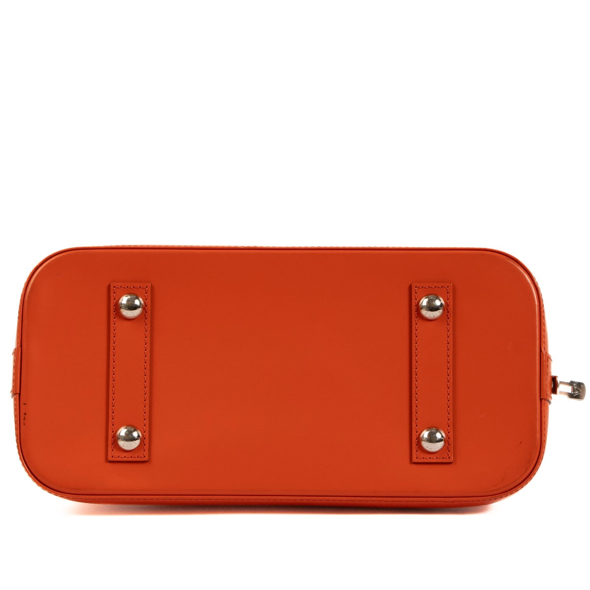 Buy and sell your designer bags at Labellov Antwerp for a reasonable price such as this Louis Vuitton Orange Alma Epi Top handle.