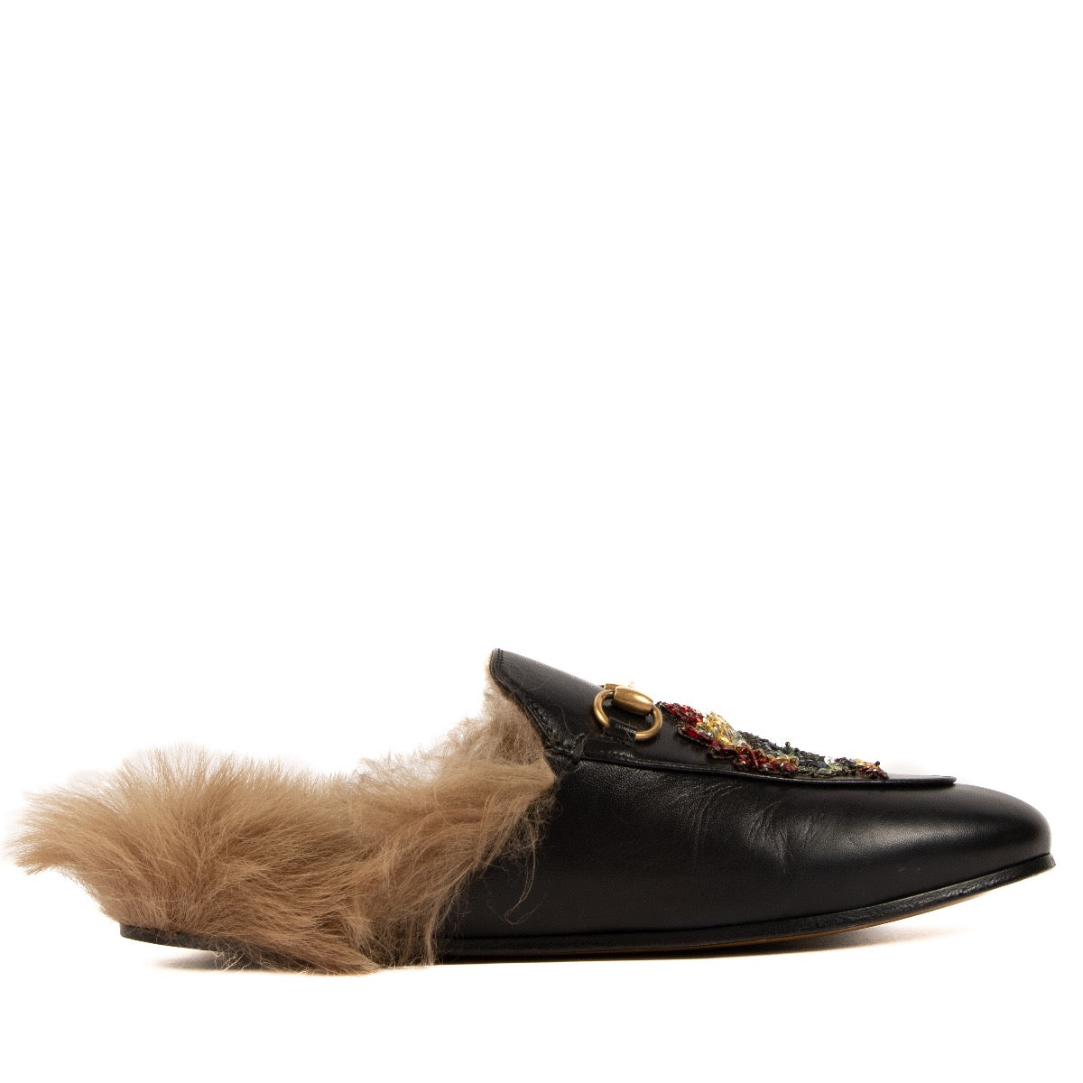 Shop safe online at Labellov in Antwerp, Brussels and Knokke these 100% authentic second hand Gucci Black Leather Princetown Fur Loafers - size 37