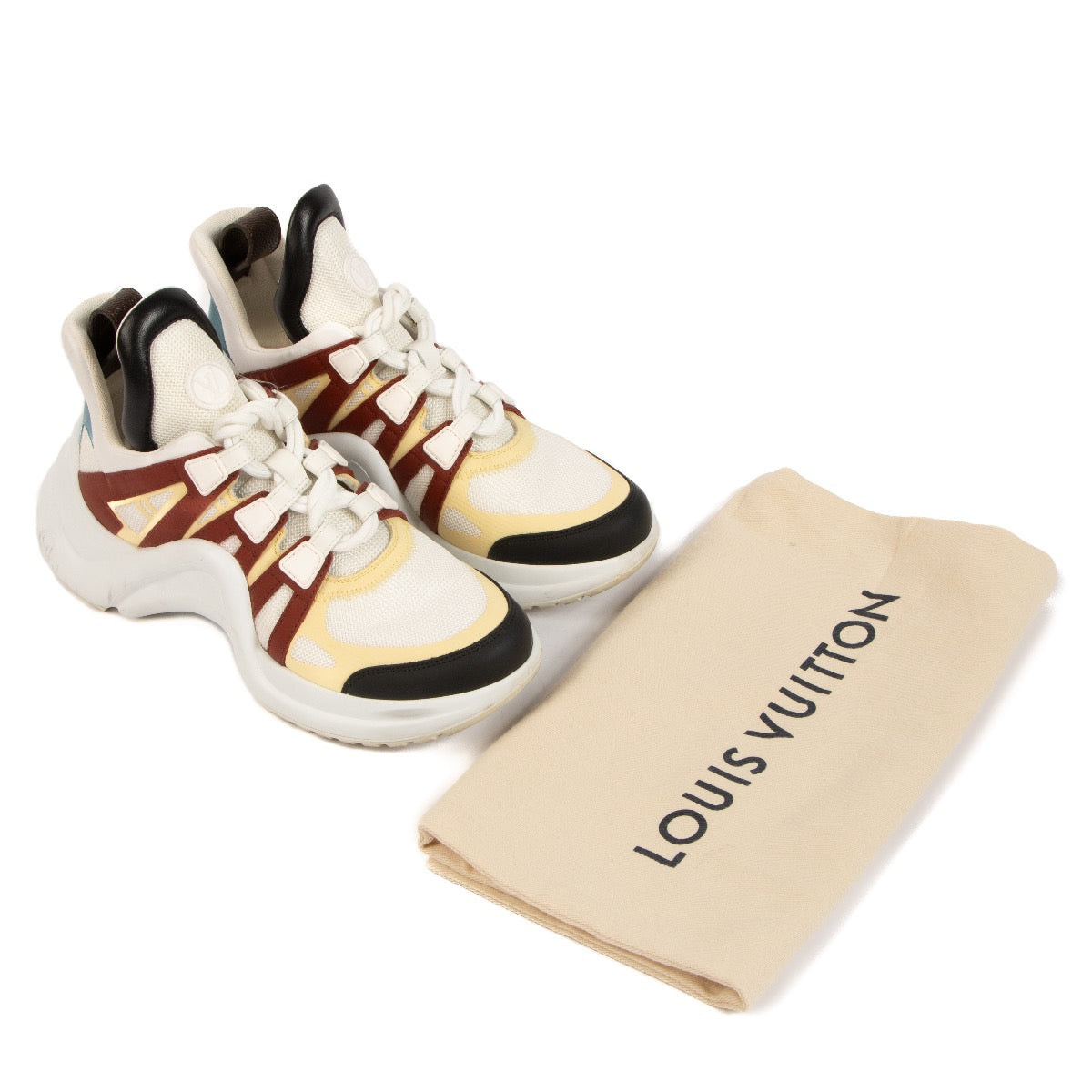 Shop safe online at Labellov these 100% authentic second hand Louis Vuitton White Archlight Sneakers - size 37