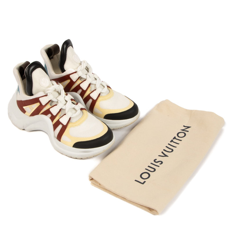 Shop safe online at Labellov these 100% authentic second hand Louis Vuitton White Archlight Sneakers - size 37