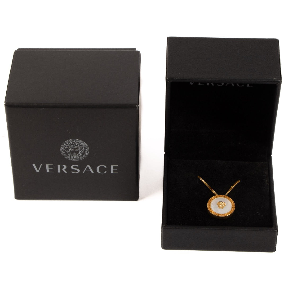 Shop safe online at Labellov this 100% authentic second hand Versace Gold Medusa Medallion Necklace