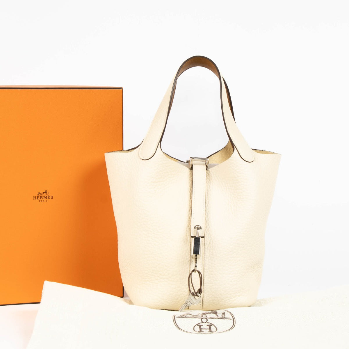 Hermès Picotin Lock 18 Eclat Nata/Sésame Clemence/Swift PHW