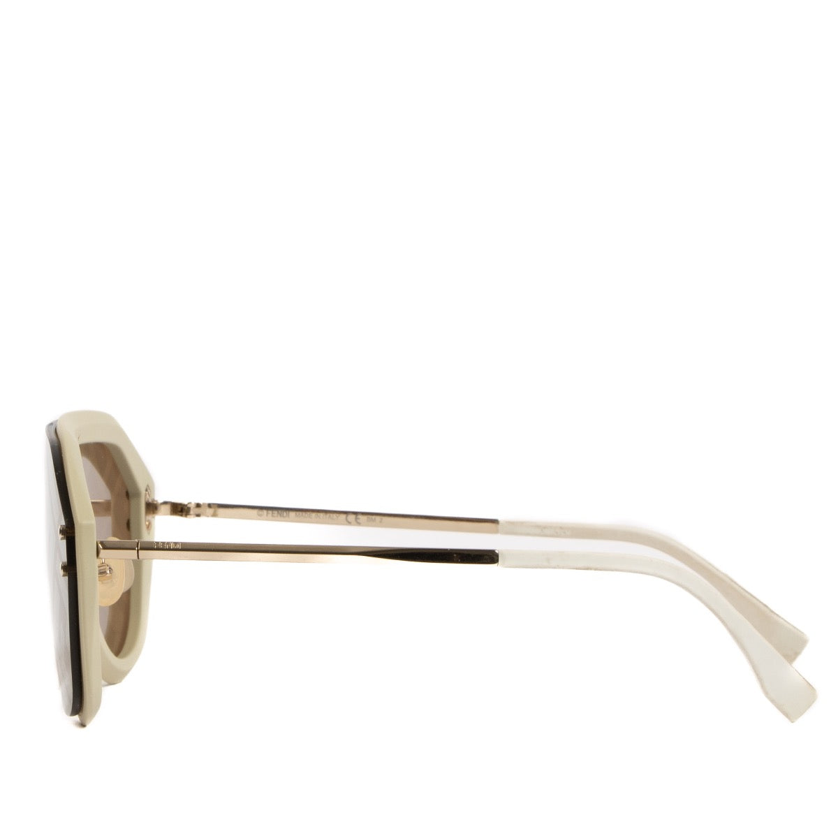 Shop 100% authentic second-hand Fendi White FF M0039 Sunglasses on Labellov.com
