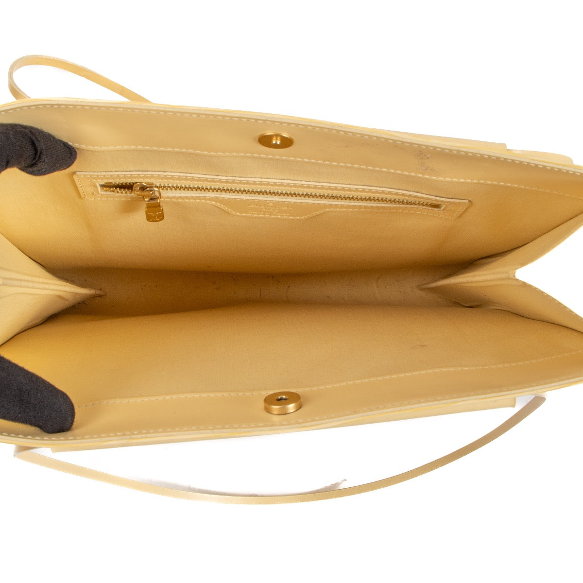shop 100% authentic second hand Louis Vuitton Vanilla Epi Leather Saint Tropez Tote Bag on Labellov.com