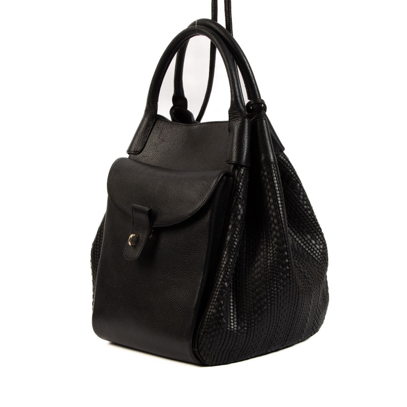 Shop 100% authentic second-hand Delvaux Black Corail Toile De Cuir GM Bag on Labellov.com