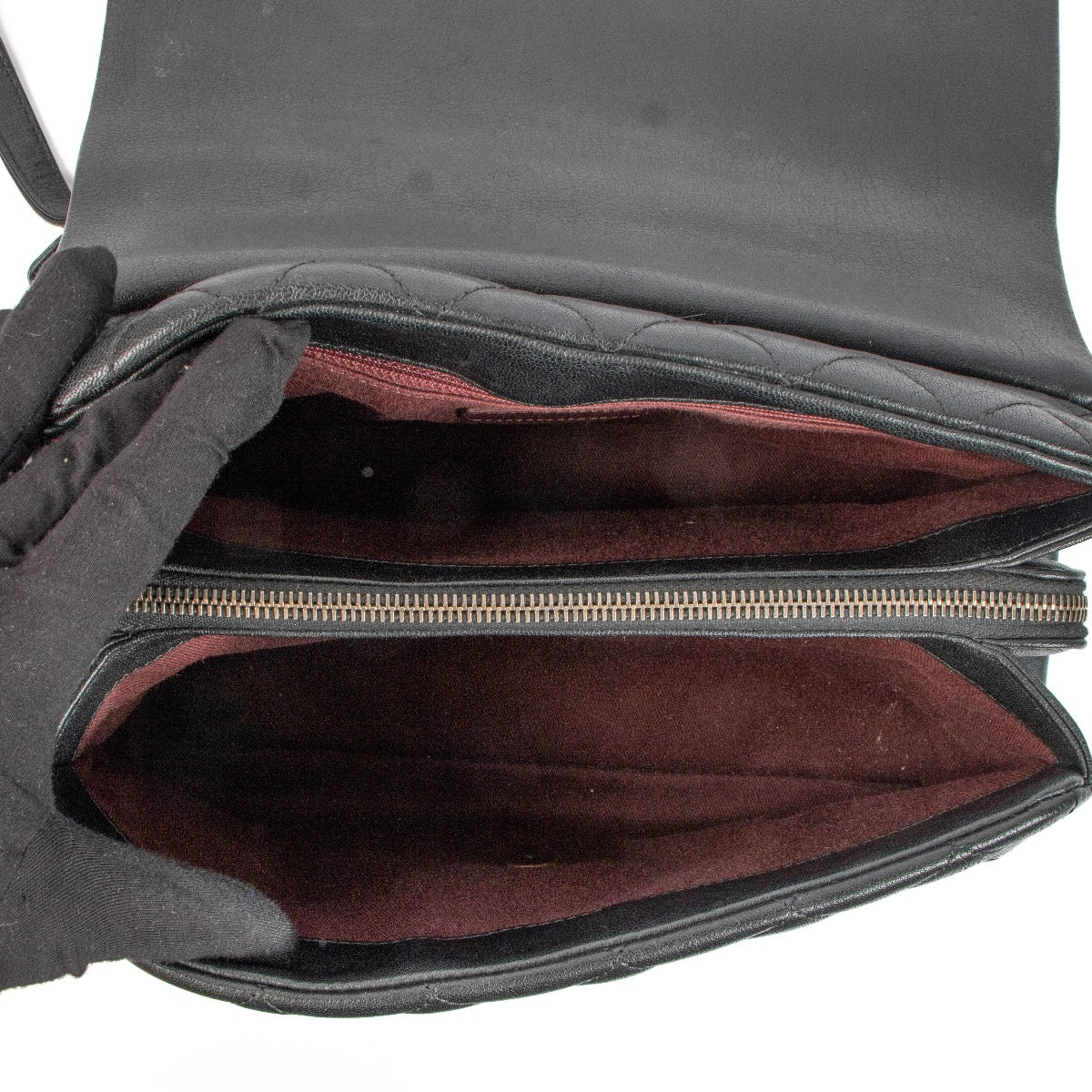 Shop 100% authentic second-hand Chanel Black Quilted Flap Shoulder bag on Labellov.com