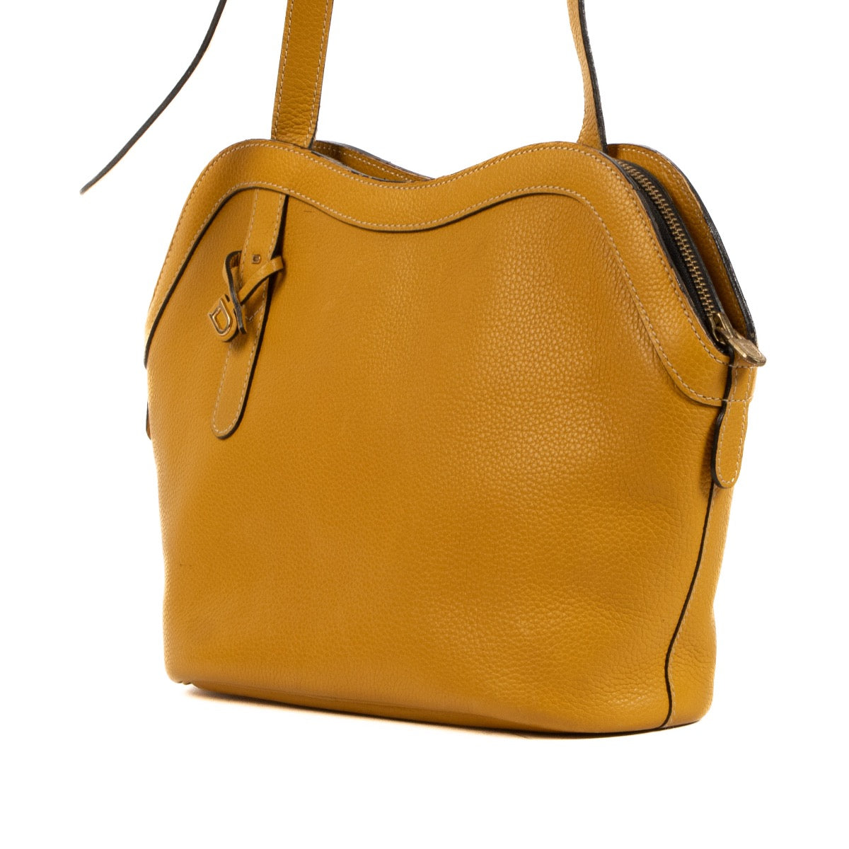 Shop 100% authentic second-hand Delvaux Houblon Trotteur Furtif Shoulder Bag on Labellov.com