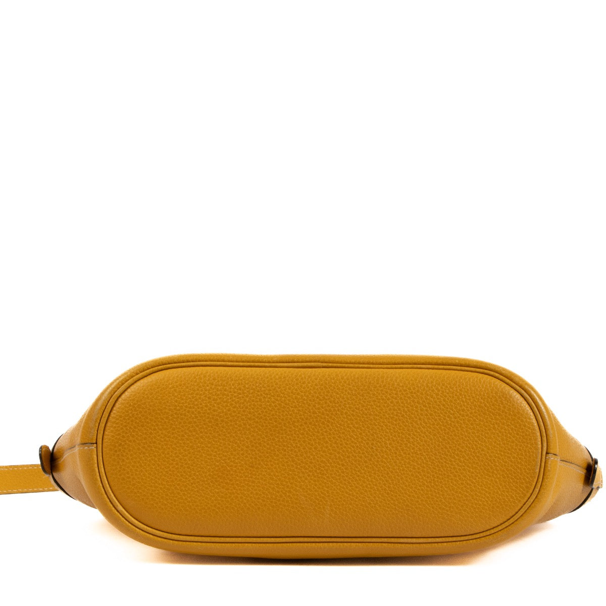 Shop 100% authentic second-hand Delvaux Houblon Trotteur Furtif Shoulder Bag on Labellov.com