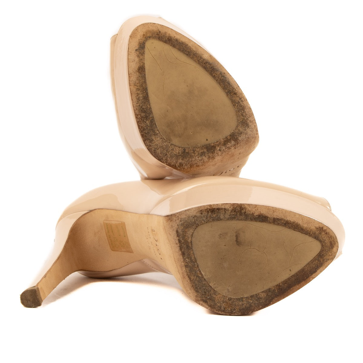 Shop 100% authentic second-hand Christian Dior Beige Patent Pumps - Size 37 1/2 on Labellov.com