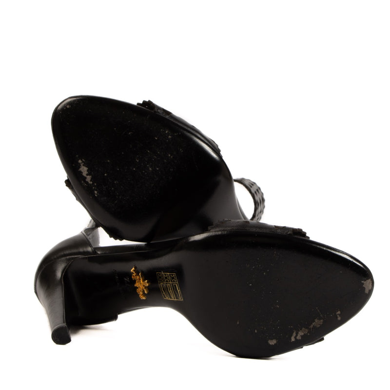 Shop 100% authentic second-hand Prada Black Heels - Size 37 1/2 on Labellov.com