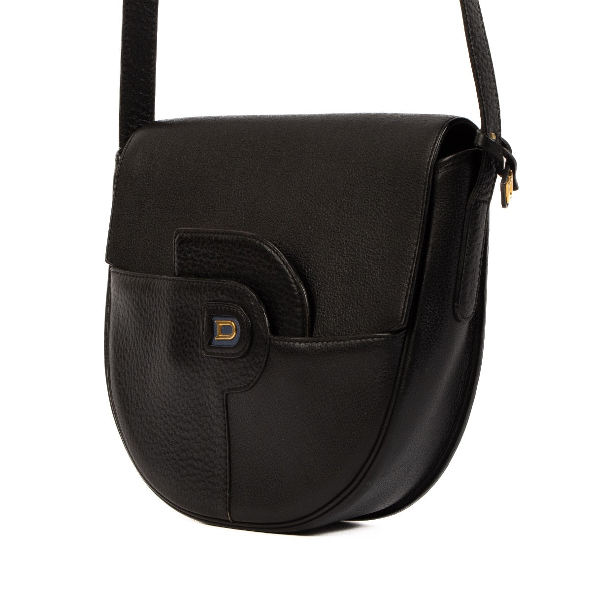 Shop safe online at Labellov this 100% authentic second hand Delvaux Black Leather Crossbody Bag