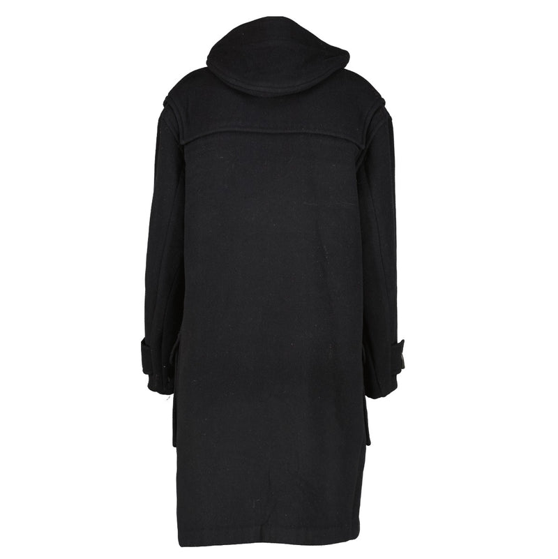 Shop safe online at Labellov in Antwerp, Brussels and Knokke this 100% authentic second hand Burberry Navy Blue Duffle Coat