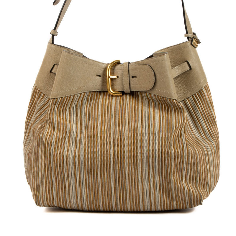 Shop 100% authentic Delvaux Beige Toile De Cuir Shoulder Bag on Labellov.com