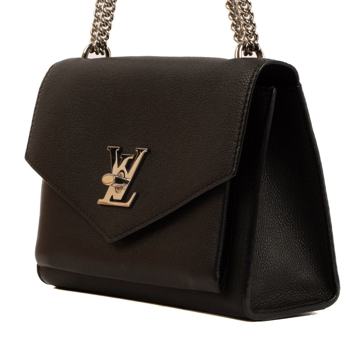 Shop safe online at Labellov in Antwerp, Brussels and Knokke this 100% authentic second hand Louis Vuitton Black Chain MyLockMe Crossbody
