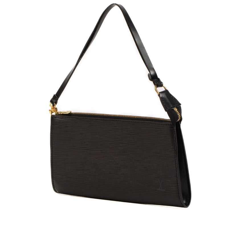 Buy real preloved vintage Louis Vuitton Black Epi Pochette Accessoires safe online at Labellov.com or in Brussels, Knokke and Antwerp