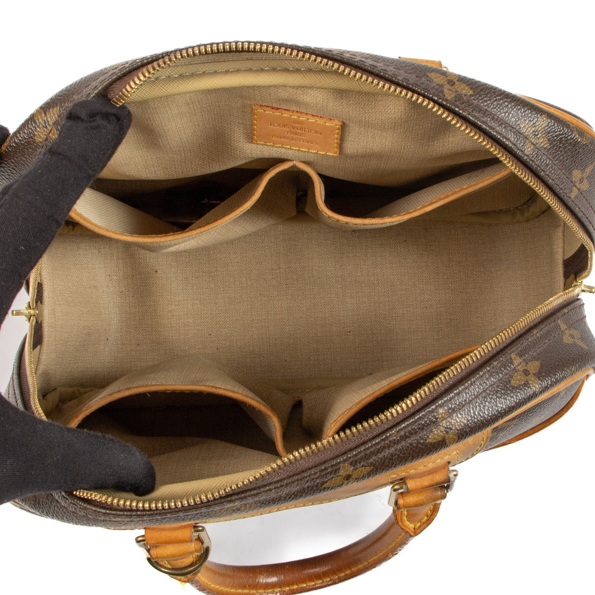 Louis Vuitton Monogram Trouville Handtas