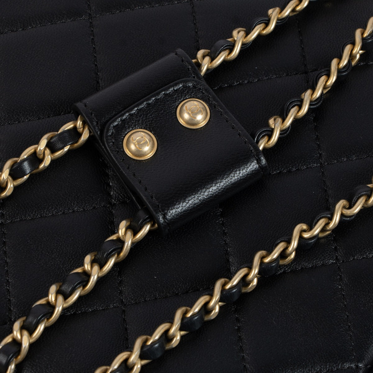 Chanel 19S Zwarte Medium Zijtassen