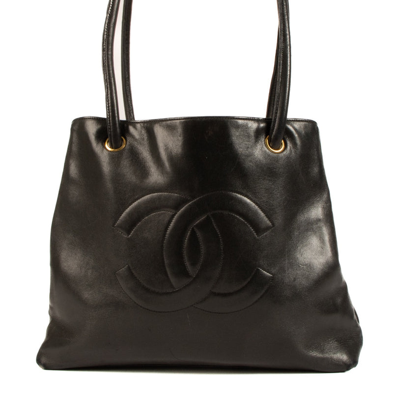 shop 100% authentic second hand Chanel Black Leather Vintage Tote Bag on Labellov.com