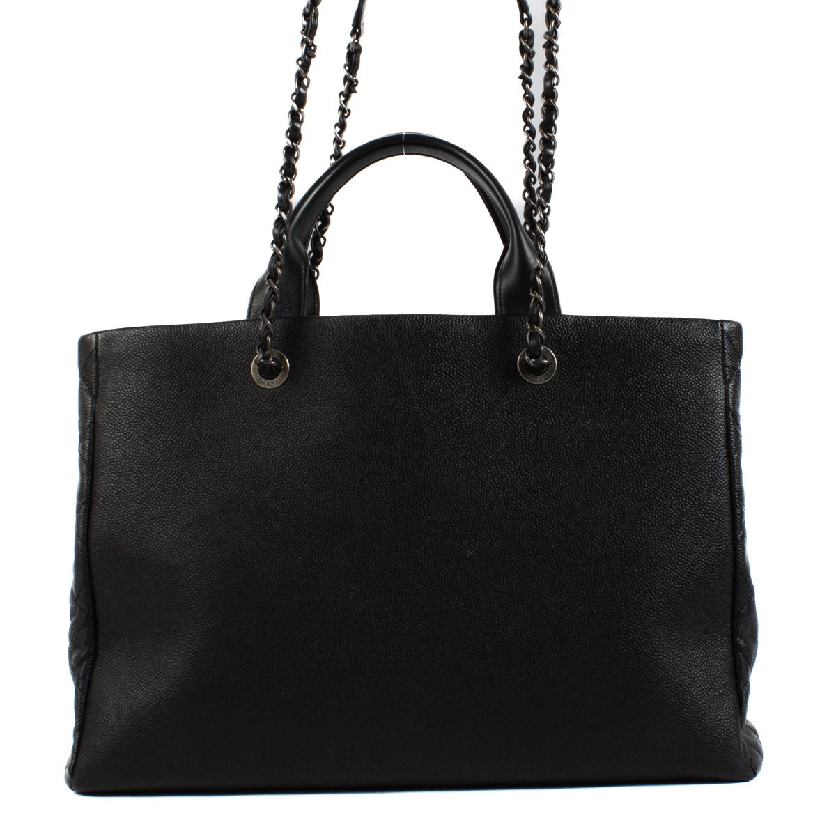 Shop safe online at Labellov in Antwerp, Brussels and Knokke this 100% authentic second hand Chanel Black Calfskin Coco Break Large Tote Bag