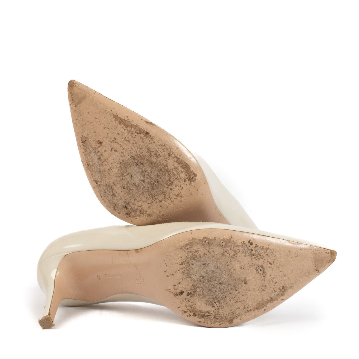 Escarpins en cuir verni beige Gianvito Rossi - Taille 39