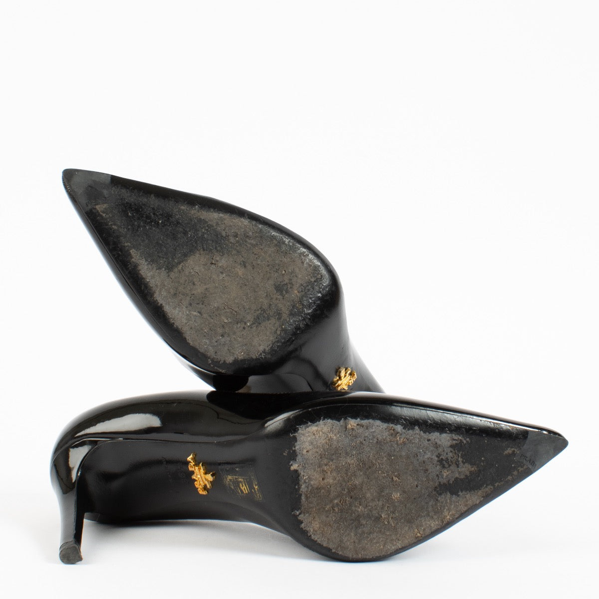 shop 100% authentic second hand Prada Black Patent Leather Pumps - Size 38 1/2 on www.labellov.com