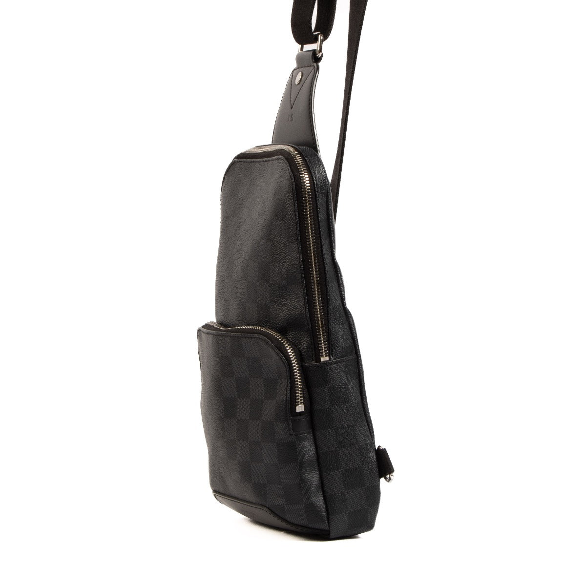 Shop 100% authentic second-hand Louis Vuitton Damier Graphite Avenue Sling Bag on Labellov.com