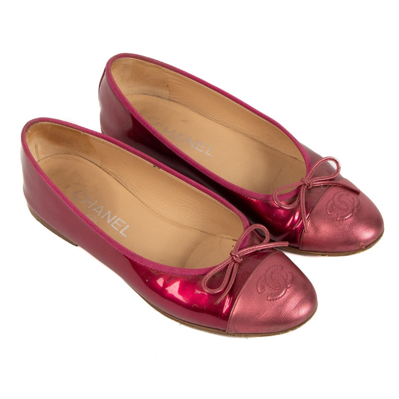 Shop 100% authentic second-hand Chanel Purple Ballerinas - Size 37 on Labellov.com