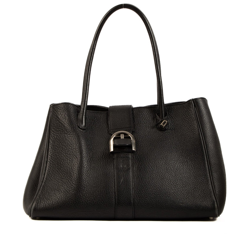Shop 100% authentic second-hand Delvaux Black Brillant Cabriolet Shoulder Bag on Labellov.com