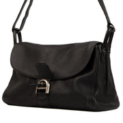 Buy authentic secondhand Delvaux bags at the right price at Labellov vintage webshop. Safe and secure online shopping. Koop authentieke tweedehands Delvaux tassen met juiste prijs bij Labellov.