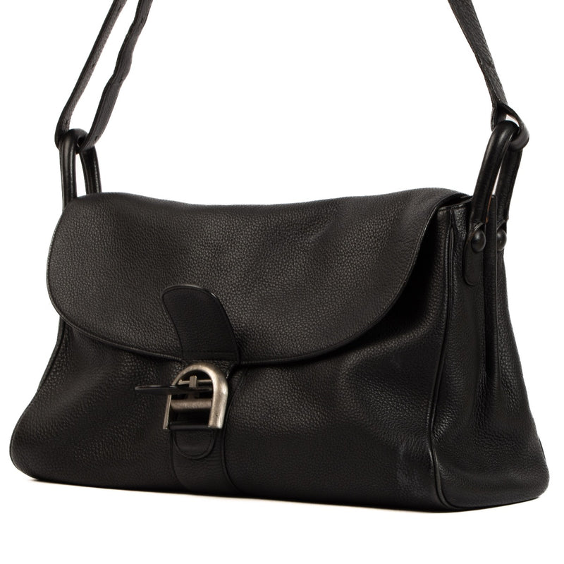 Buy authentic secondhand Delvaux bags at the right price at Labellov vintage webshop. Safe and secure online shopping. Koop authentieke tweedehands Delvaux tassen met juiste prijs bij Labellov.