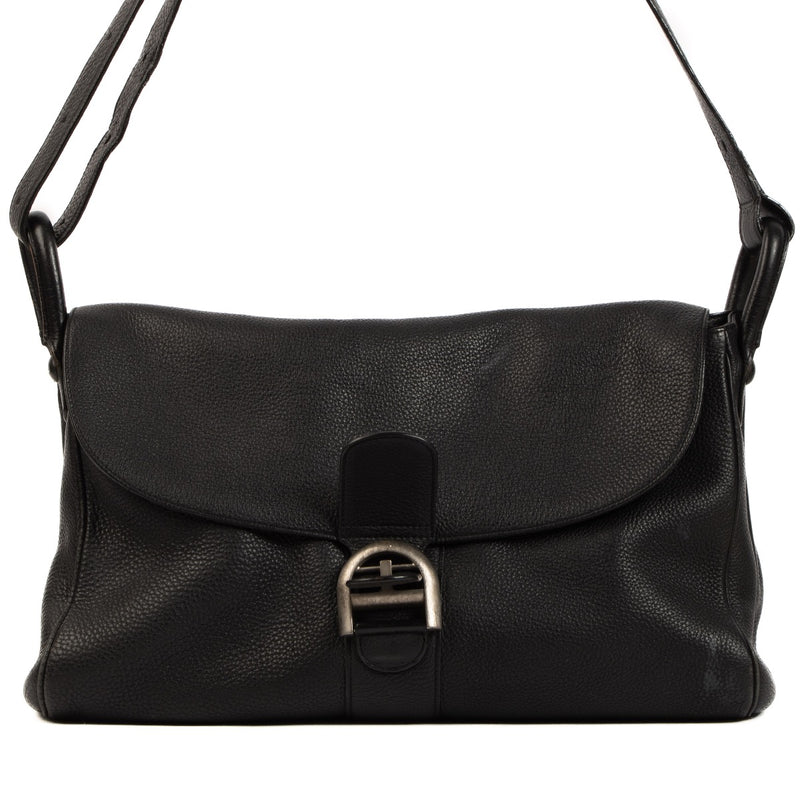 Buy authentic secondhand Delvaux bags at the right price at Labellov vintage webshop. Safe and secure online shopping. Koop authentieke tweedehands Delvaux tassen met juiste prijs bij Labellov.