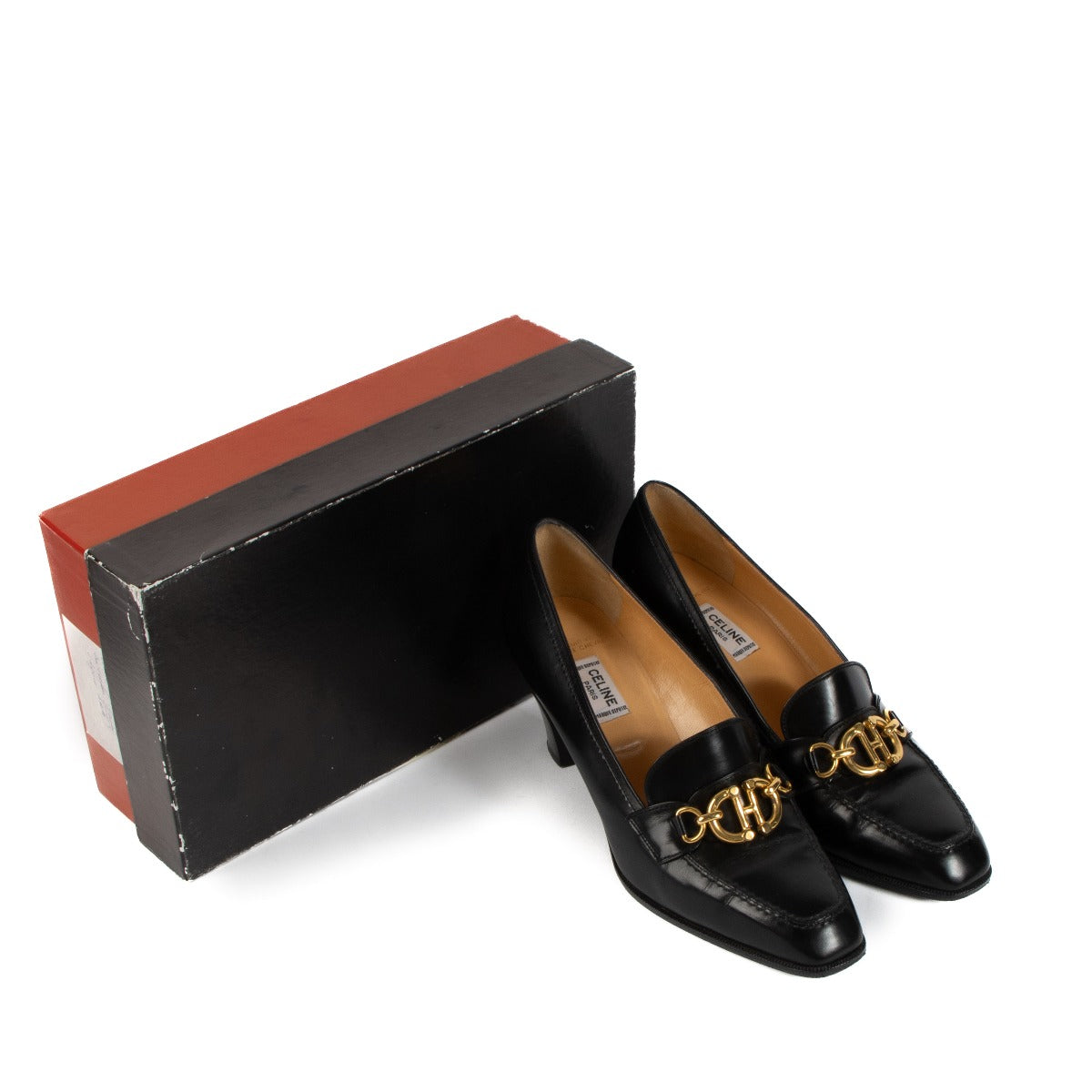 Shop authentic second hand Celine Vintage Black Leather Chain Pumps - Size 38 on Labellov.com