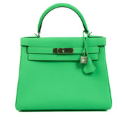 Buy and sell your authentic Hermès Kelly 28 Togo Retourne Vert Comics PHW for the best price.