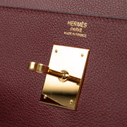 Hermès Kelly 32 Rouge H Evercolor GHW for sale at Labellov secondhand luxury in Antwerp. Buy, sell and love your Hermès bags exclusively available at Labellov.