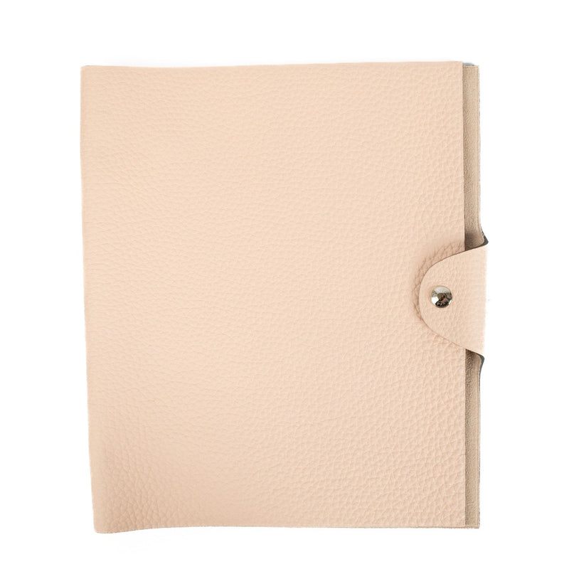 The Hermès Ulysse is a sleek leather notebook holder with a minimalist design, featuring luxurious craftsmanship and a spacious interior for essentials. Shop now at Labellov.com.