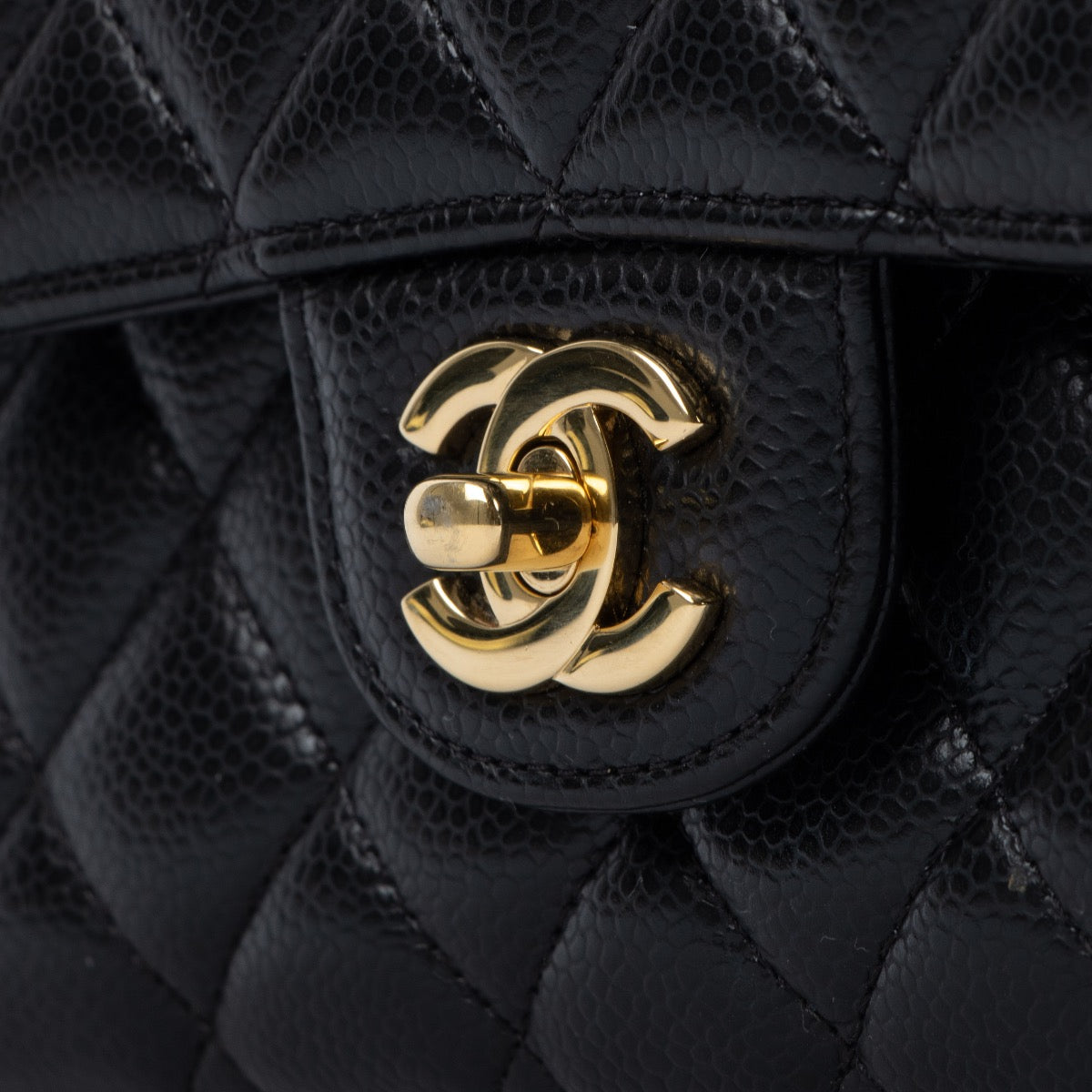 Chanel Zwarte Caviar Lederen Medium Classic Flap Bag