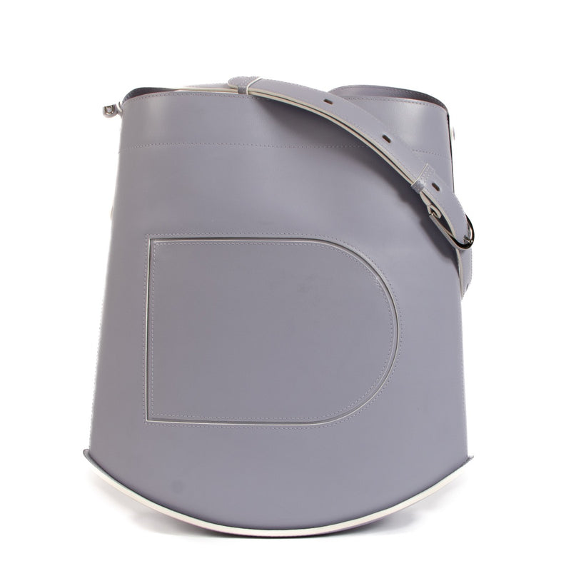 Buy an authentic second hand Delvaux Lilas/Ivory Box Calf Pin GM Bag in very good condition at Labellov.