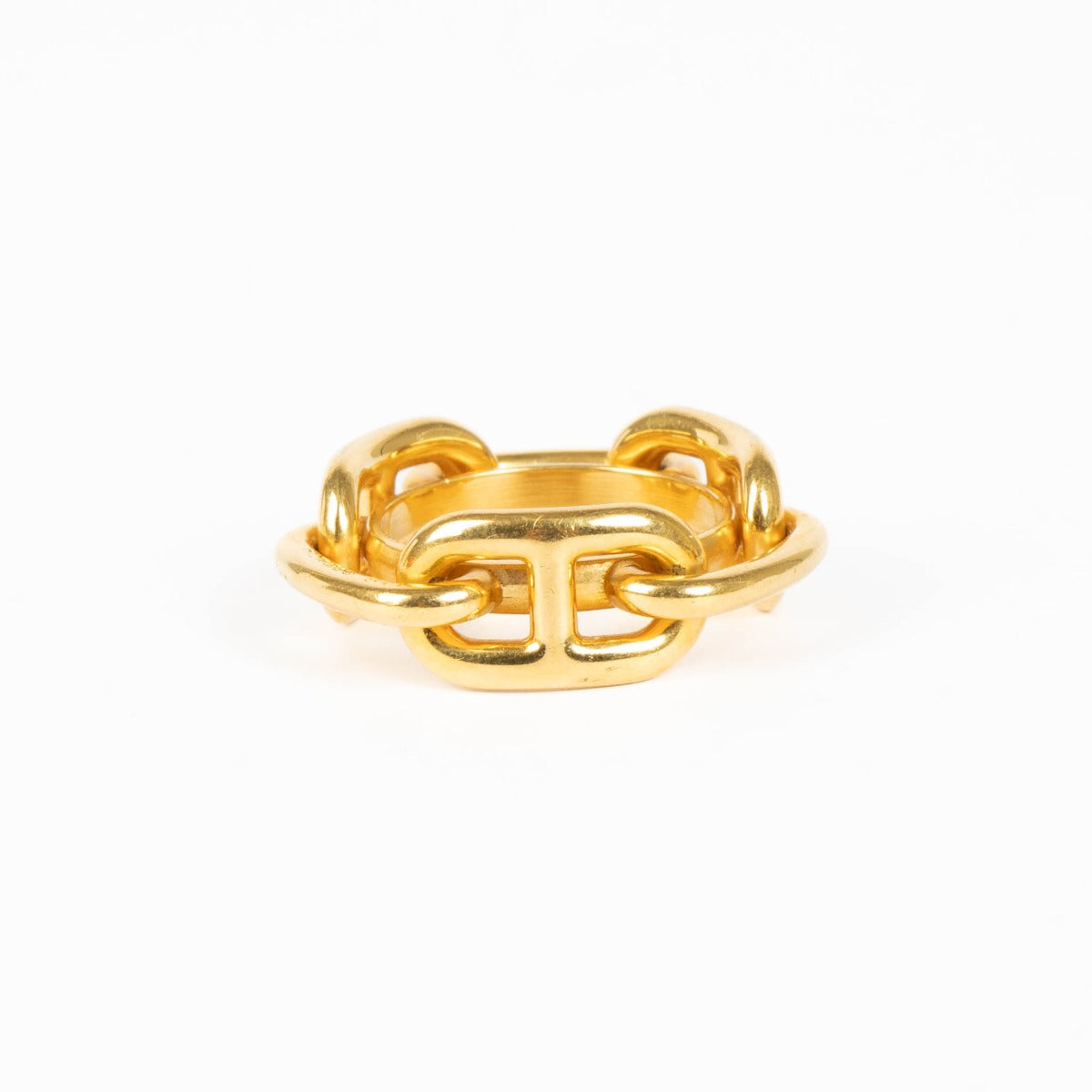 Shop this 100% authentic Hermès Set of 2 Scarf Rings at Labellov.com