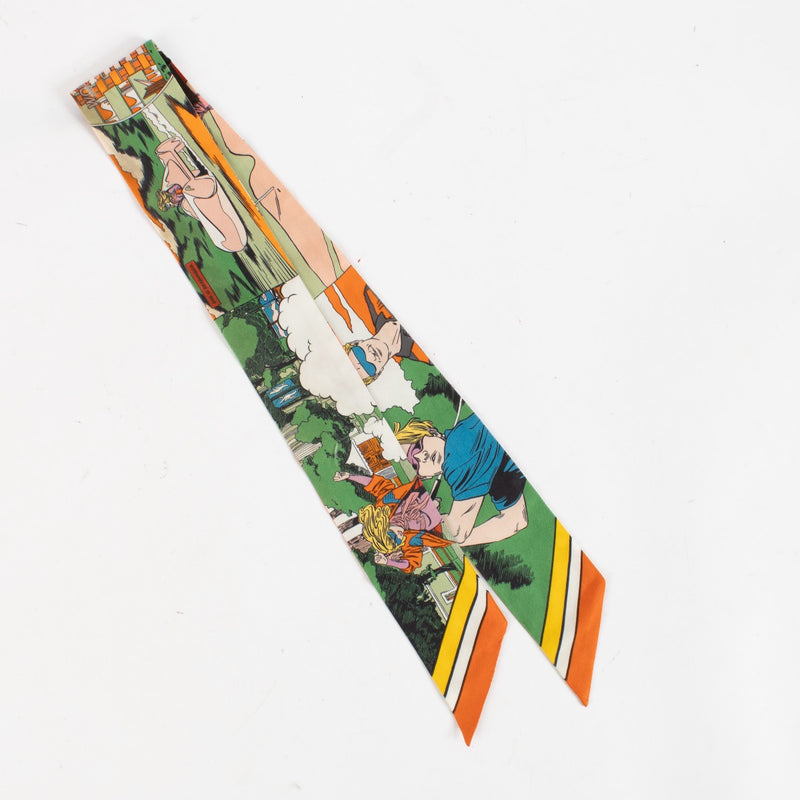 Shop safe online at Labellov in Antwerp, Brussels and KNokke this 100% authentic second hand Hermès Twilly Orange Strip Scarf