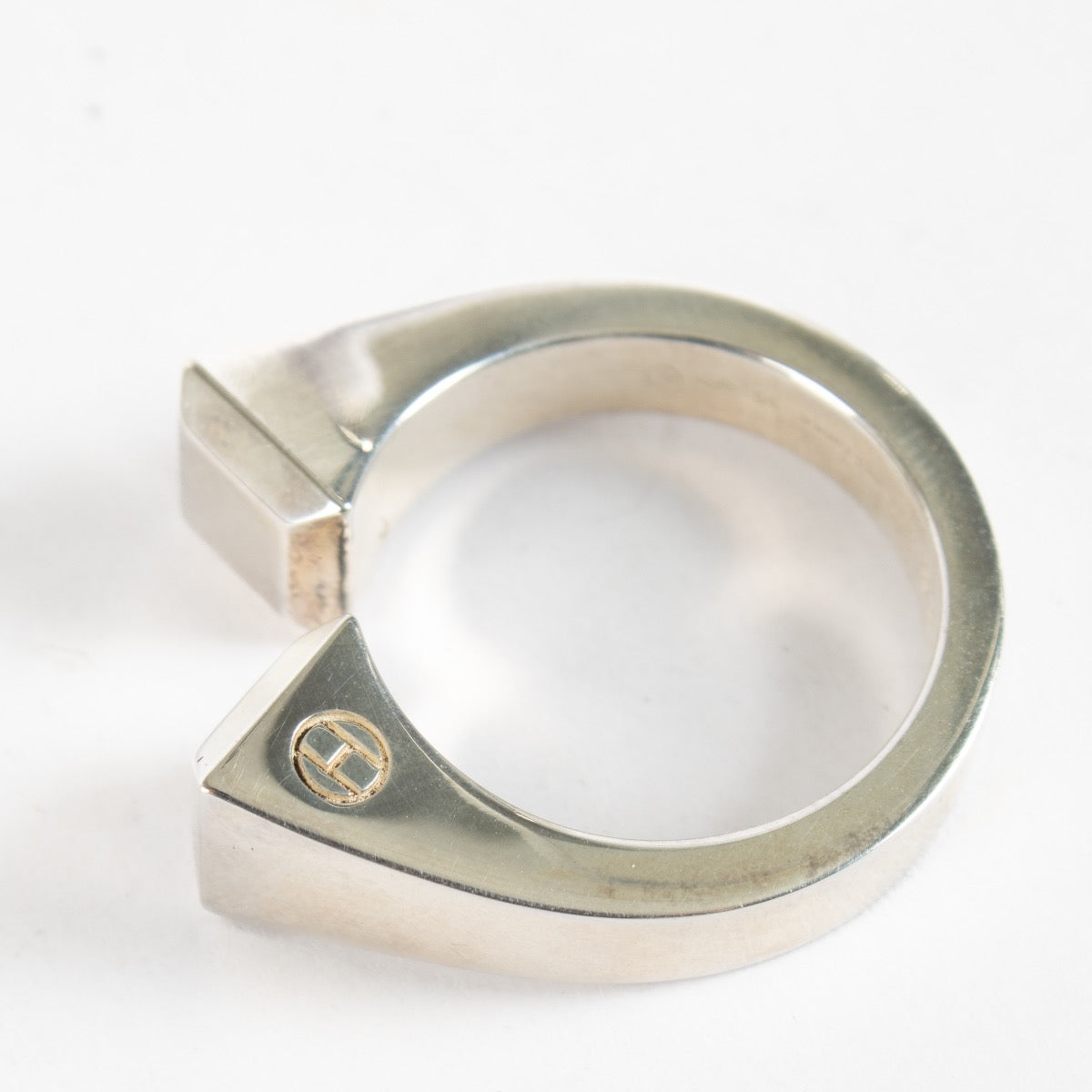 Authentic Preloved Hermès Clou de Forge Large Ring - Size 55 on labellov.com