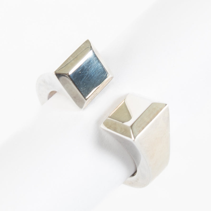 Authentic Preloved Hermès Clou de Forge Large Ring - Size 55 on labellov.com