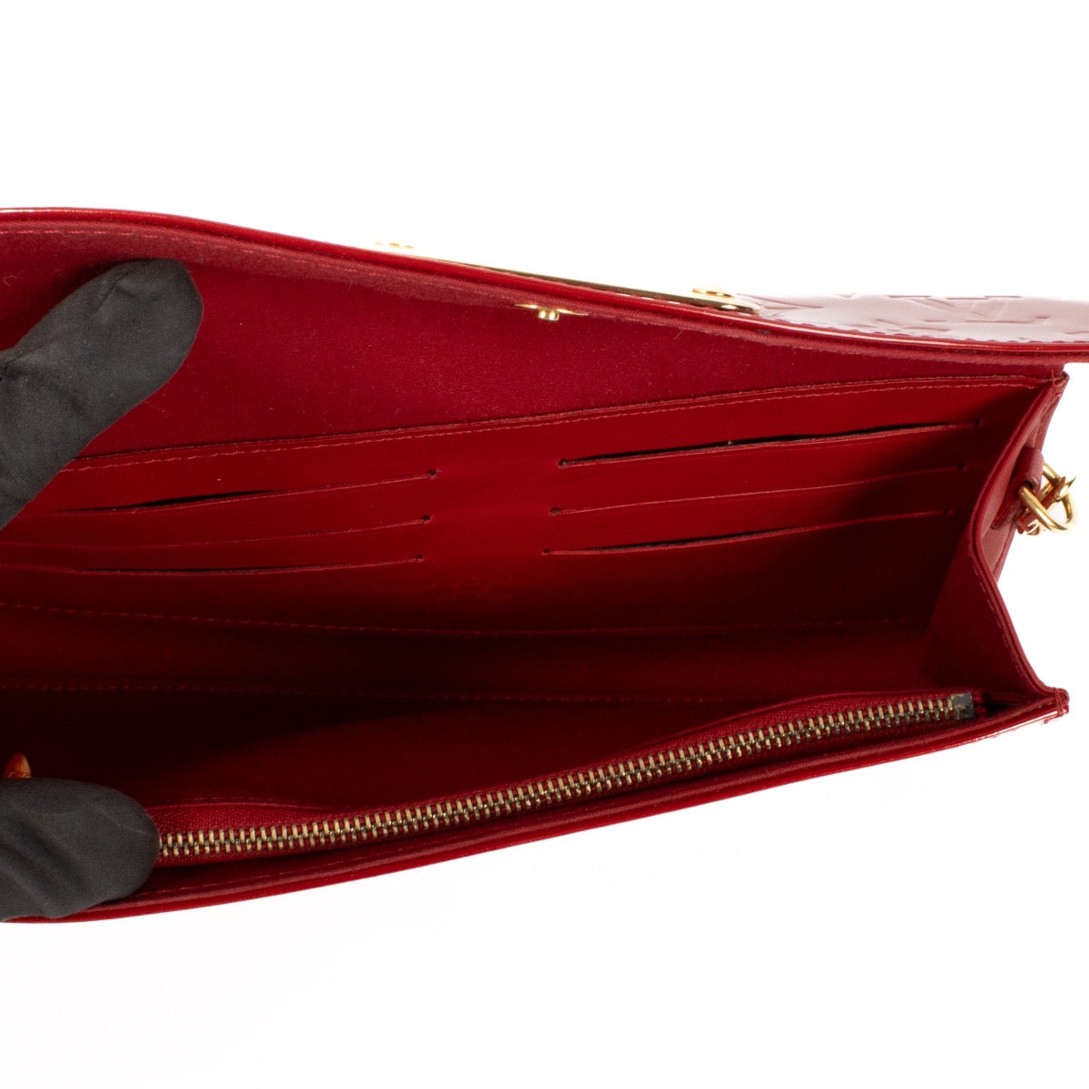 shop 100% authentic second hand Louis Vuitton Red Monogram Vernis Clutch on Labellov.com