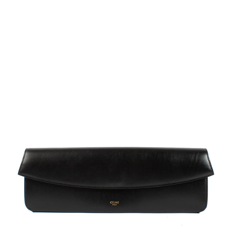 Shop safe online at Labellov in Antwerp, Brussels and Knokke this 100% authentic second hand Celine Black Smooth Calfskin Evening Clutch
