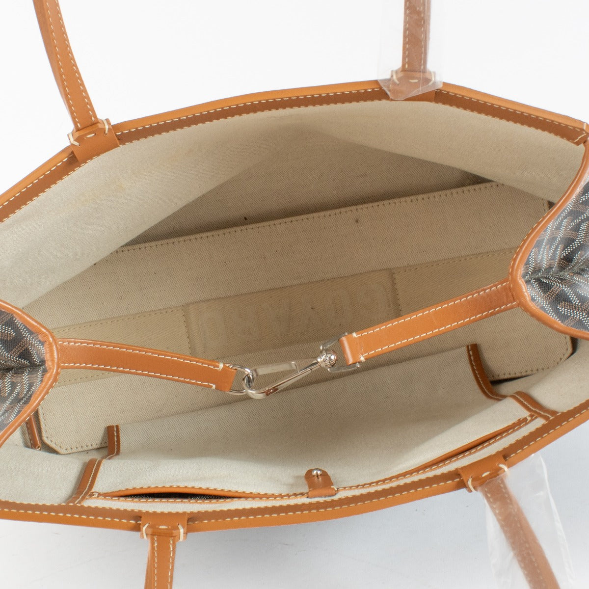 Goyard Bellechasse Shopper Tan and Black at Labellov.com