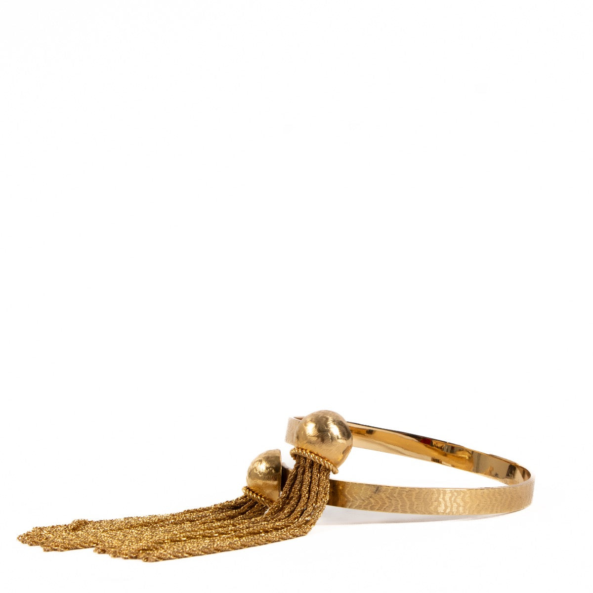 Buy real authentic Christian Dior Gold Vintage Tassel Bracelet safe online at Labellov.com or in Brussels, Knokke and Antwerp