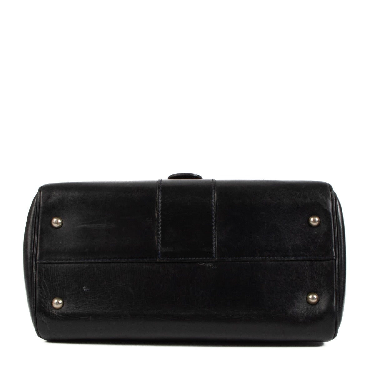 Shop 100% authentic second-hand Delvaux Navy Box Calf Brillant MM Bag on Labellov.com