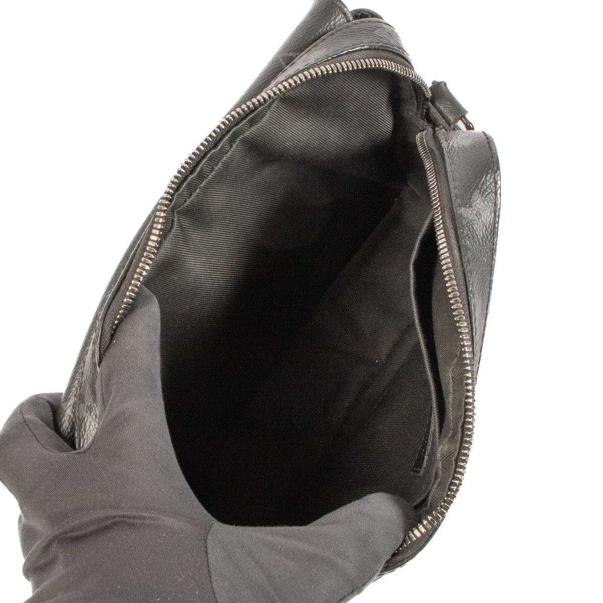 Shop 100% authentic second-hand Louis Vuitton Monogram Eclipse Steamer Messenger Bag on Labellov.com